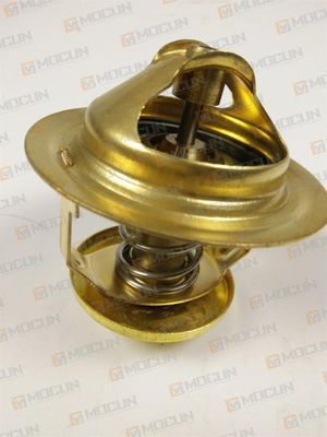 Bon prix Thermostat 600-421-6210 de liquide réfrigérant de moteur de pièces de moteur d'excavatrice de Cotrol PC200-3 de la température en ligne