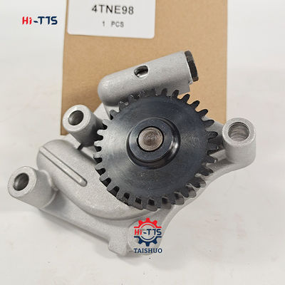 Bon prix 129900-32001 Pompe à huile 4TNE98 en ligne